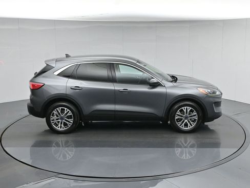 Certified 2022 Ford Escape SEL AWD/4WD image 41