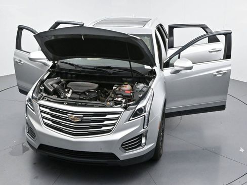 Used 2019 Cadillac XT5 Luxury FWD image 43