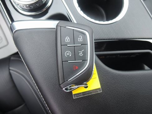 Used 2024 Cadillac Lyriq Luxury w/ LPO, Floor Liner Package image 23