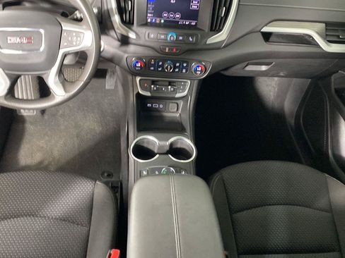 Used 2023 GMC Terrain SLE w/ Driver Convenience Package AWD/4WD image 26