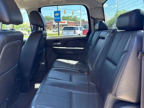 Used 2013 Chevrolet Silverado 2500 LTZ AWD/4WD image 14