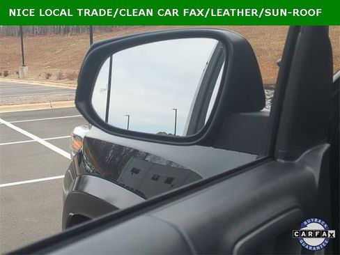 Used 2023 Toyota Tacoma Limited image 21