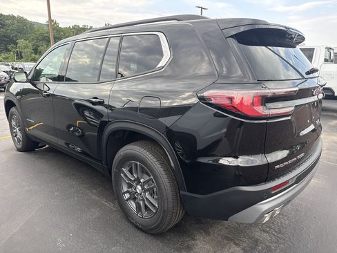 New 2026 GMC Acadia Elevation AWD/4WD image 2