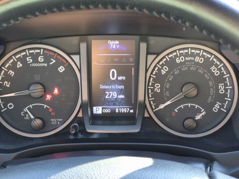 Used 2023 Toyota Tacoma TRD Pro AWD/4WD image 24