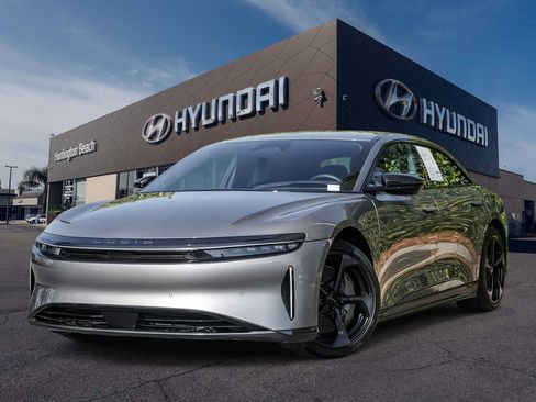 Used 2024 Lucid Air Touring AWD/4WD image 1