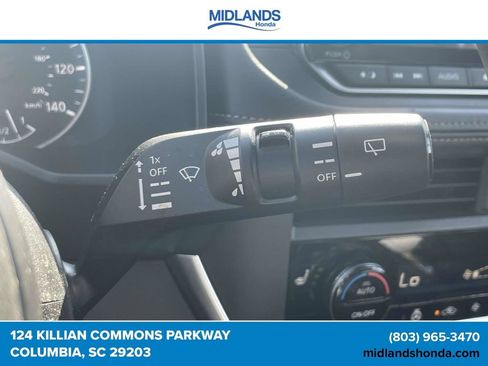 Used 2024 Nissan Rogue SV w/ SV Premium Package FWD image 25