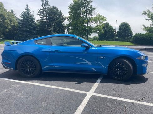 Used 2019 Ford Mustang GT Premium w/ GT Performance Package RWD image 5