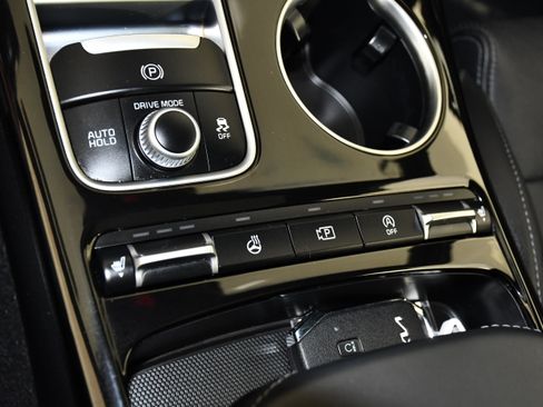 Used 2023 Kia Stinger GT-Line w/ Sun & Sound Package AWD/4WD image 32