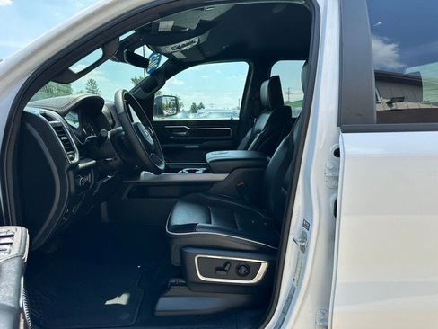 Used 2025 RAM 1500 Laramie AWD/4WD image 14