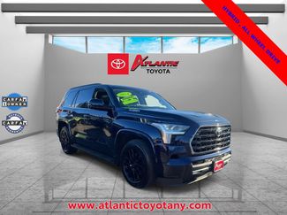Used 2024 Toyota Sequoia SR5 w/ SR5 Premium Package AWD/4WD video 1