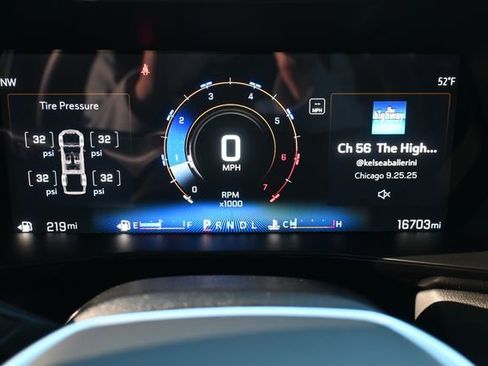 Used 2024 Chevrolet Colorado LT w/ LT Convenience Package II image 15