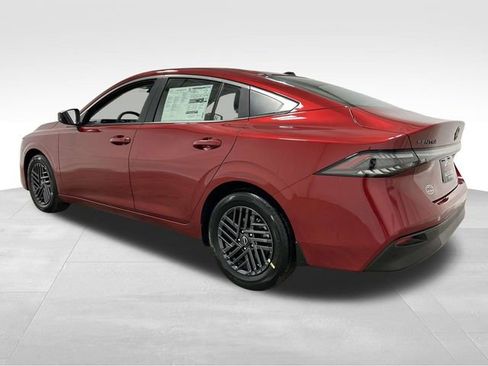 New 2026 Nissan Sentra SV FWD image 4