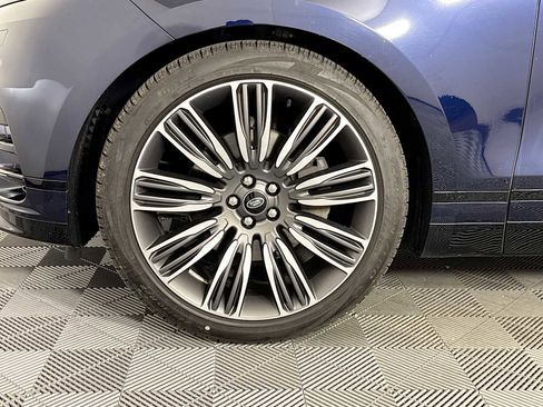 Used 2023 Land Rover Range Rover Velar R-Dynamic S image 30
