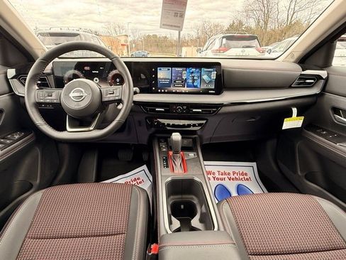 New 2026 Nissan Kicks SR w/ SR Premium Package image 17