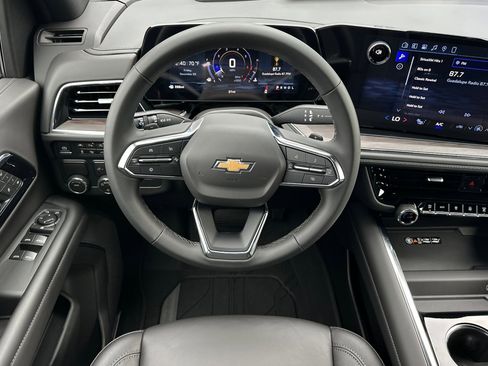 New 2026 Chevrolet Suburban LT w/ LPO, Dark Essentials Package image 14