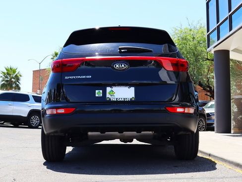 Used 2019 Kia Sportage LX w/ LX Popular Package image 12