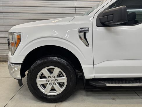 Used 2022 Ford F150 XLT w/ Trailer Tow Package AWD/4WD image 4