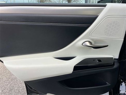 Certified 2023 Lexus ES 350 F Sport image 20