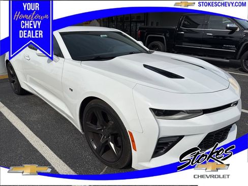 Used 2017 Chevrolet Camaro SS image 1