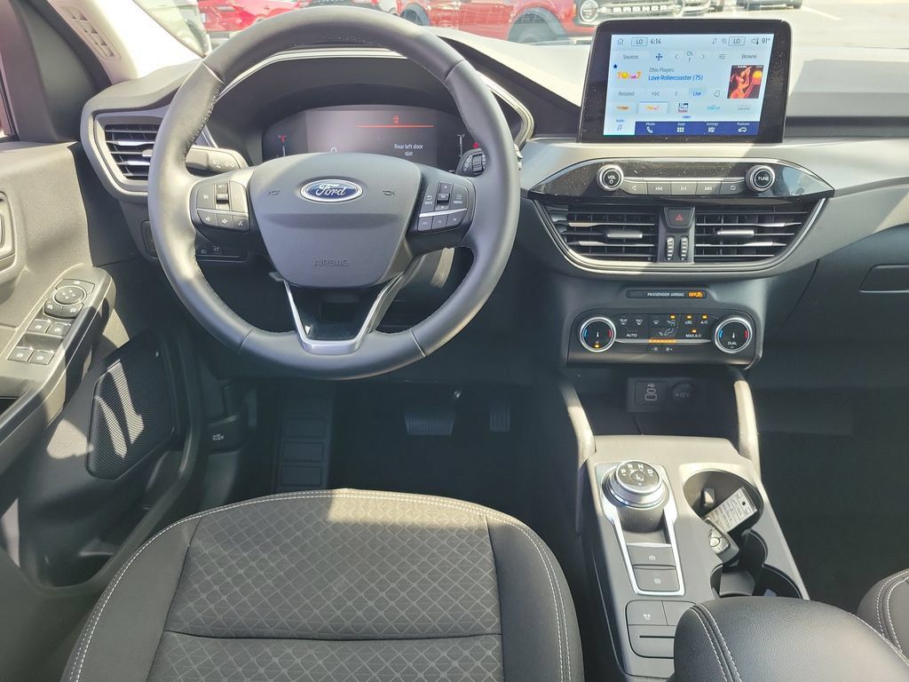 Certified 2024 Ford Escape Active FWD image 12