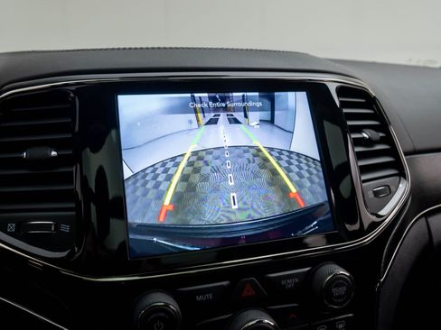 Used 2021 Jeep Grand Cherokee High Altitude image 29