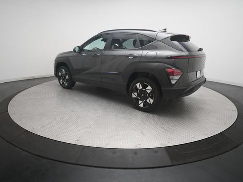 Used 2025 Hyundai Kona SEL AWD/4WD image 32