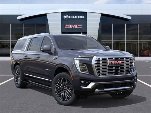 New 2026 GMC Yukon XL Denali w/ Denali Reserve Package image 7