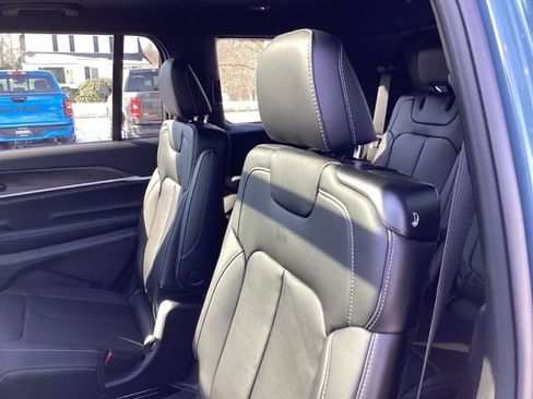 New 2026 Jeep Grand Cherokee L Limited image 21