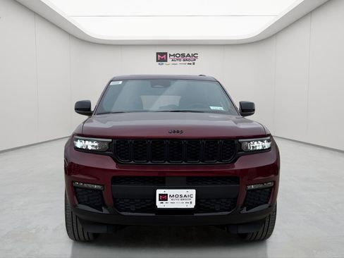 New 2025 Jeep Grand Cherokee L Limited w/ Luxury Tech Group II AWD/4WD image 6