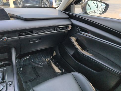 Used 2023 MAZDA MAZDA3 s FWD image 16