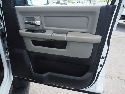 Used 2010 Dodge Ram 2500 Truck SLT image 22