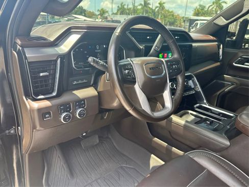Used 2025 GMC Sierra 2500 Denali w/ Denali Reserve Package AWD/4WD image 20