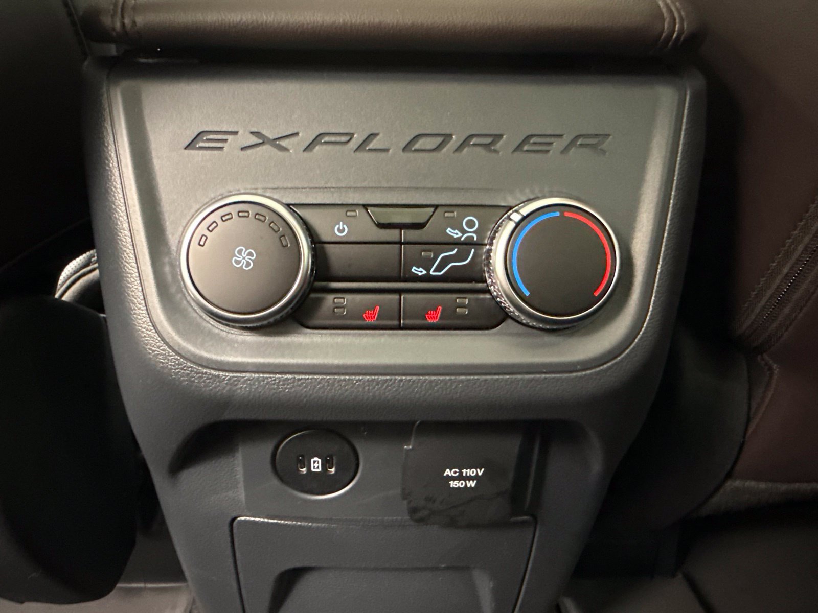 New 2026 Ford Explorer Platinum RWD image 27