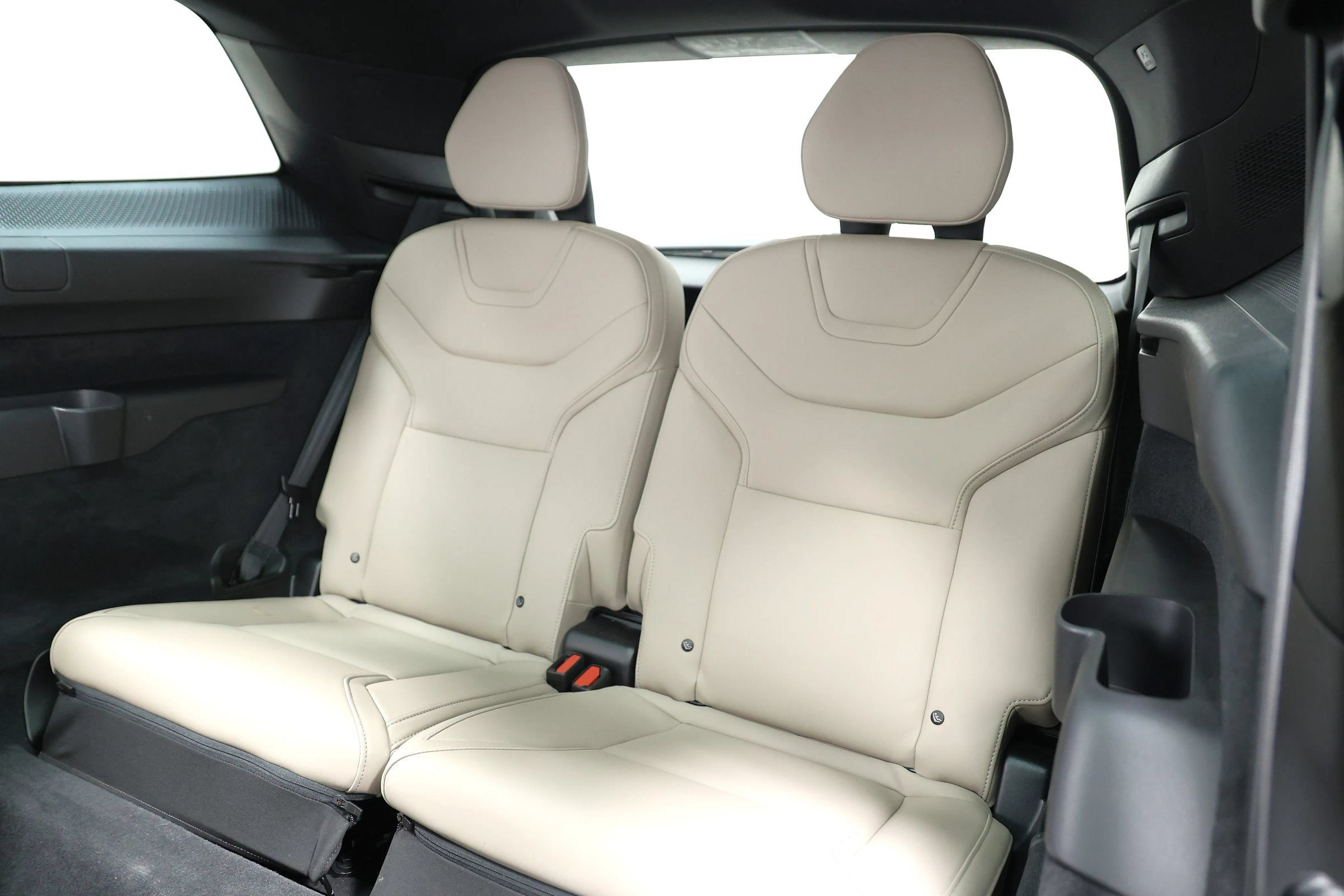 Used 2025 Volvo EX90 Ultra AWD/4WD image 4