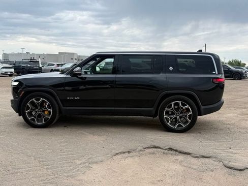 Used 2022 Rivian R1S Launch Edition AWD/4WD image 2