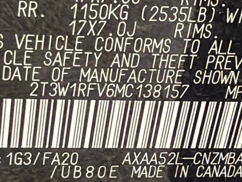 Used 2021 Toyota RAV4 XLE FWD image 31