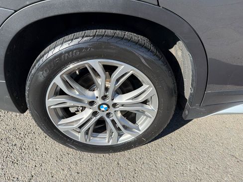 Used 2017 BMW X1 xDrive28i AWD/4WD image 33