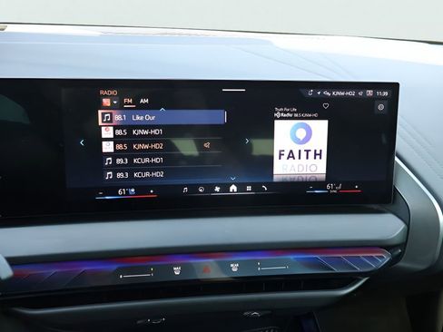 Used 2025 BMW X3 xDrive30i image 22