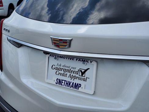 Used 2024 Cadillac XT5 Premium Luxury w/ LPO, Floor Liner Package FWD image 31