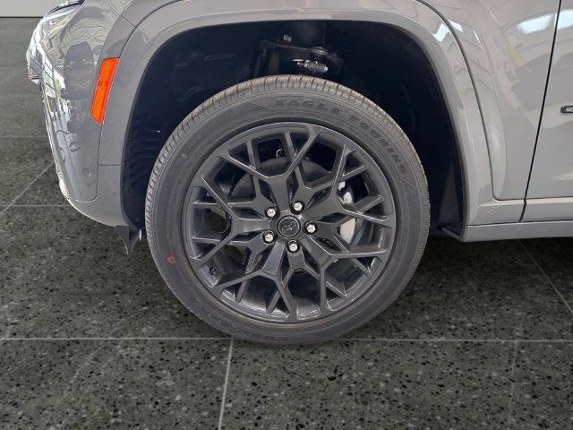 New 2027 Jeep Grand Cherokee L Summit AWD/4WD image 29