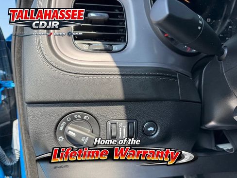 Used 2023 Dodge Charger R/T w/ Plus Group RWD image 32