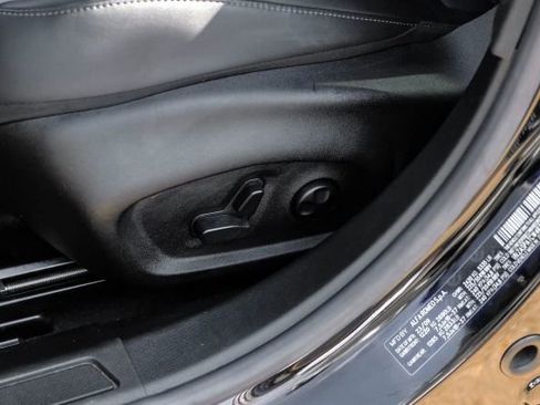 Used 2024 Alfa Romeo Tonale Ti w/ Premium Interior Package image 40