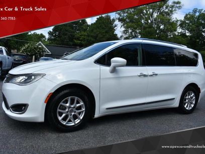 Used 2020 Chrysler Pacifica Touring-L