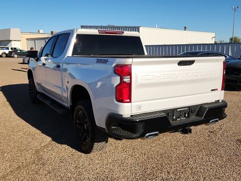 Used 2023 Chevrolet Silverado 1500 LT Trail Boss image 3