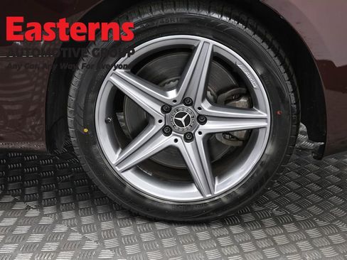 Used 2019 Mercedes-Benz E 450 4MATIC Coupe w/ AMG Line Package image 35