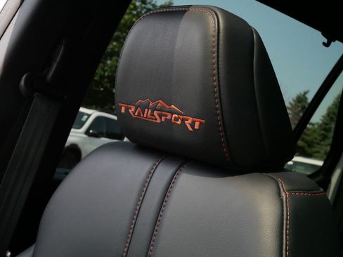 Used 2024 Honda Pilot TrailSport image 35