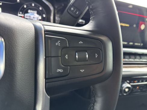 Used 2024 GMC Sierra 1500 Elevation image 20