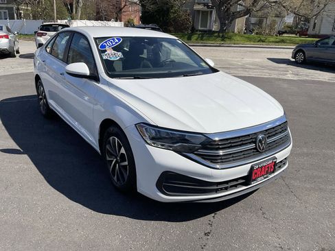 Used 2024 Volkswagen Jetta S FWD image 7