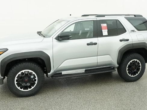 New 2026 Toyota 4Runner TRD Off-Road Premium AWD/4WD image 2