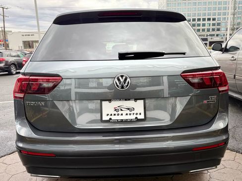 Used 2018 Volkswagen Tiguan S image 6